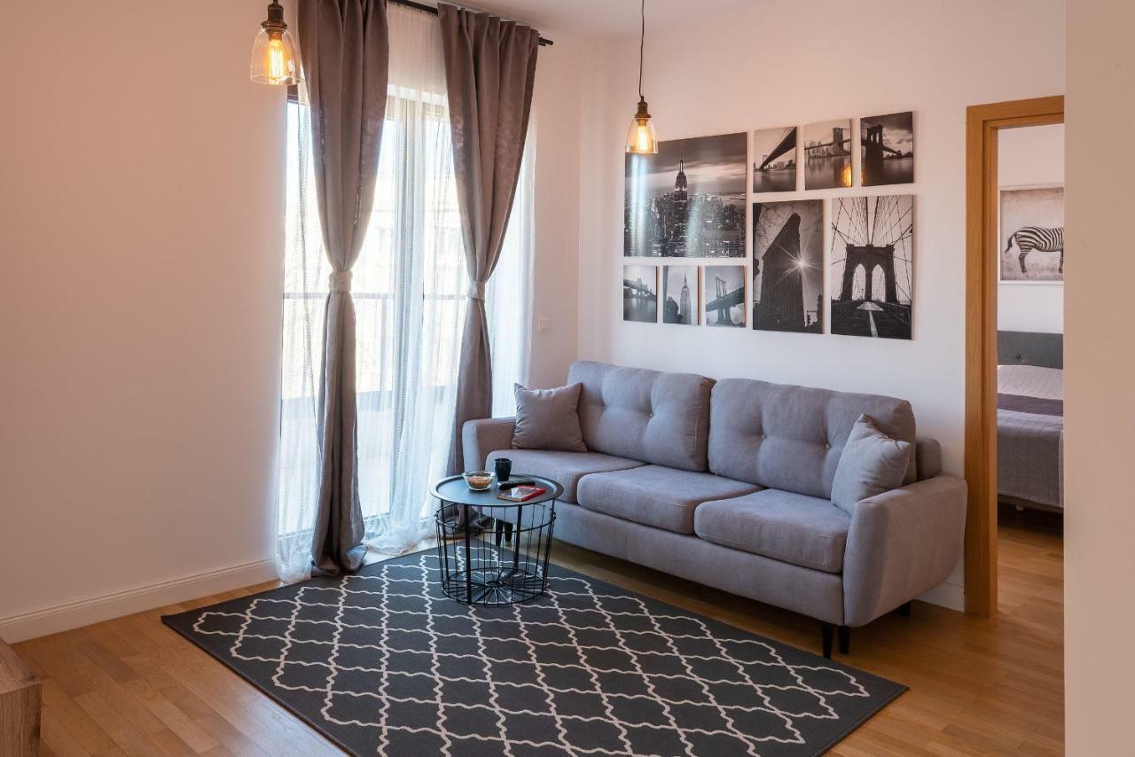 Central Apartment Бухарест Экстерьер фото