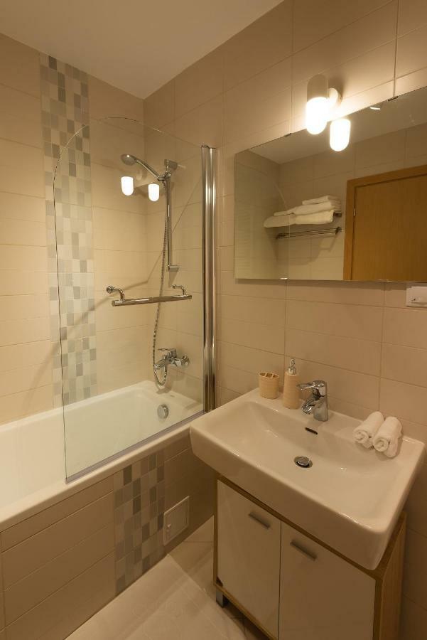 Central Apartment Бухарест Экстерьер фото