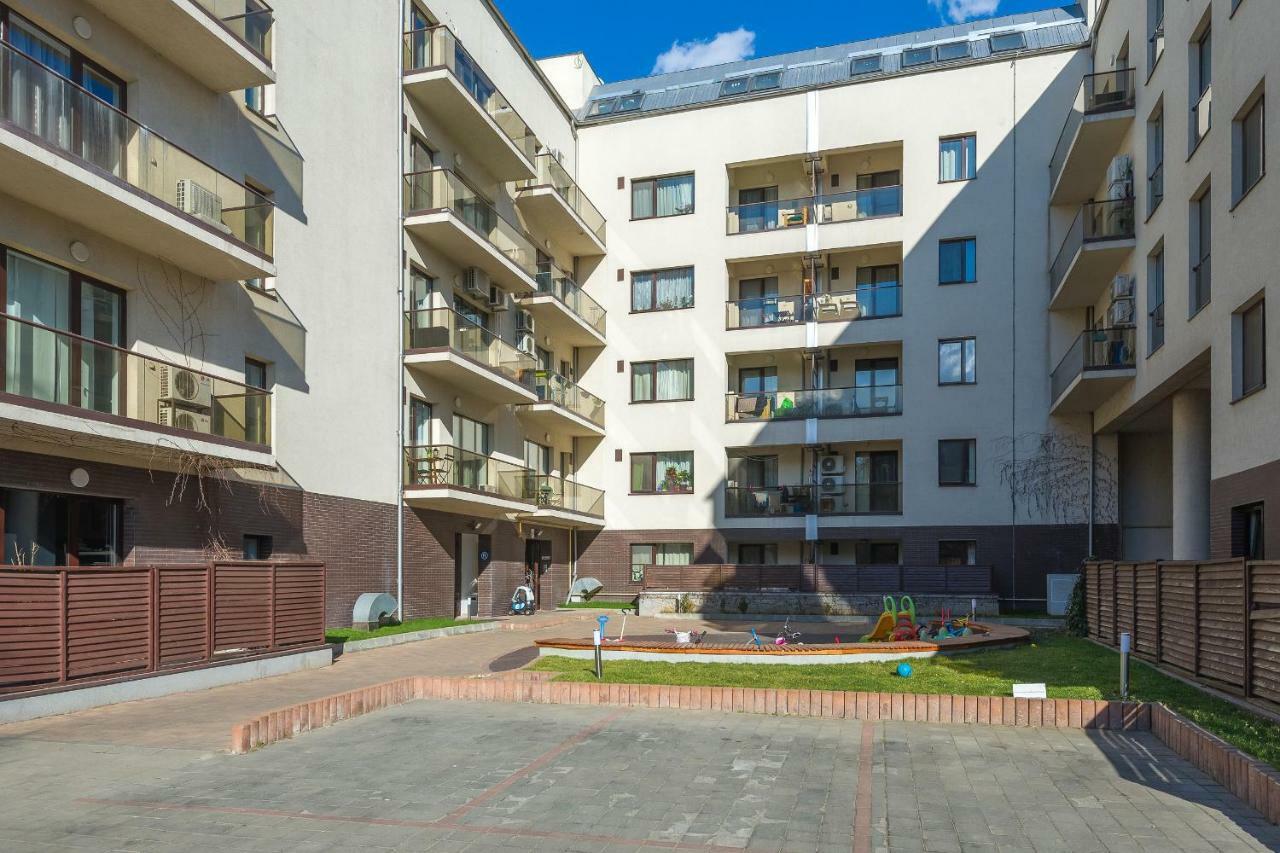 Central Apartment Бухарест Экстерьер фото